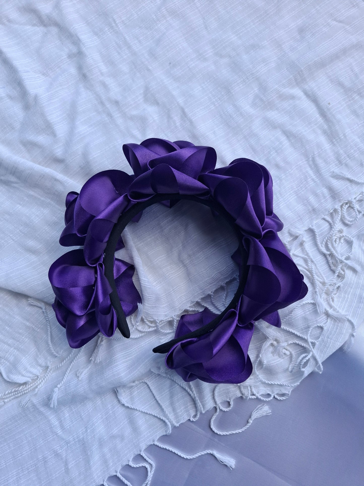 Diadema Artesanal de Rosas Grandes.