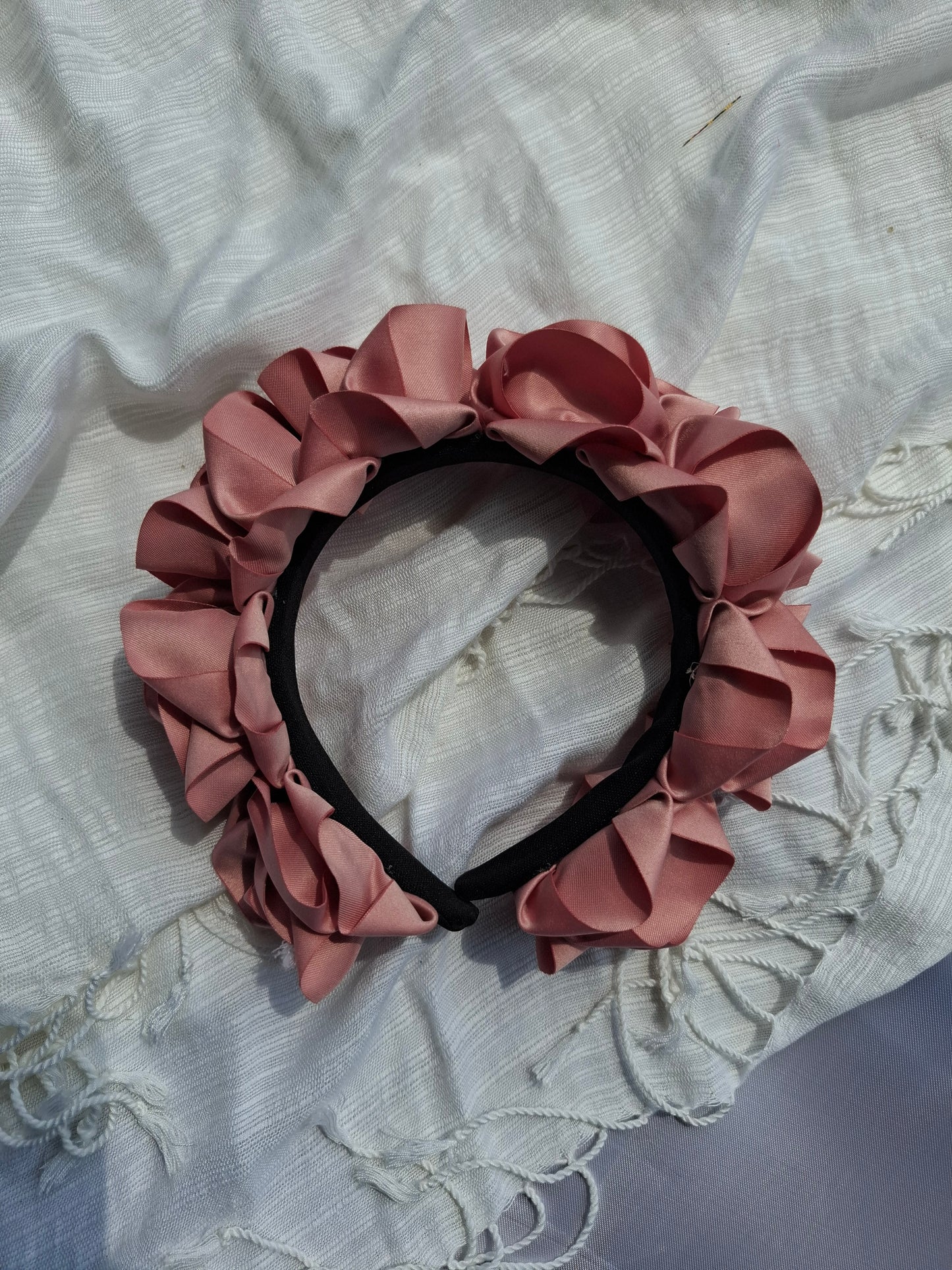 Diadema Artesanal de Rosas Chicas.