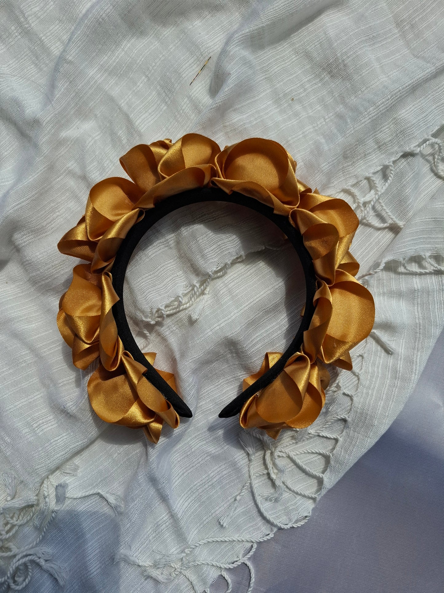 Diadema Artesanal de Rosas Chicas.