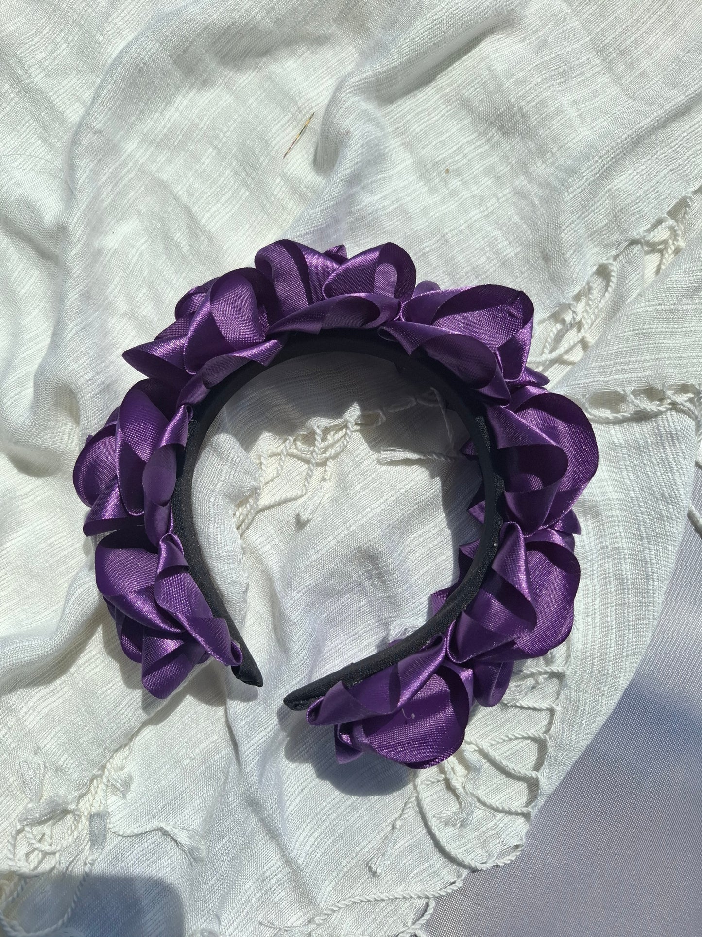 Diadema Artesanal de Rosas Chicas.