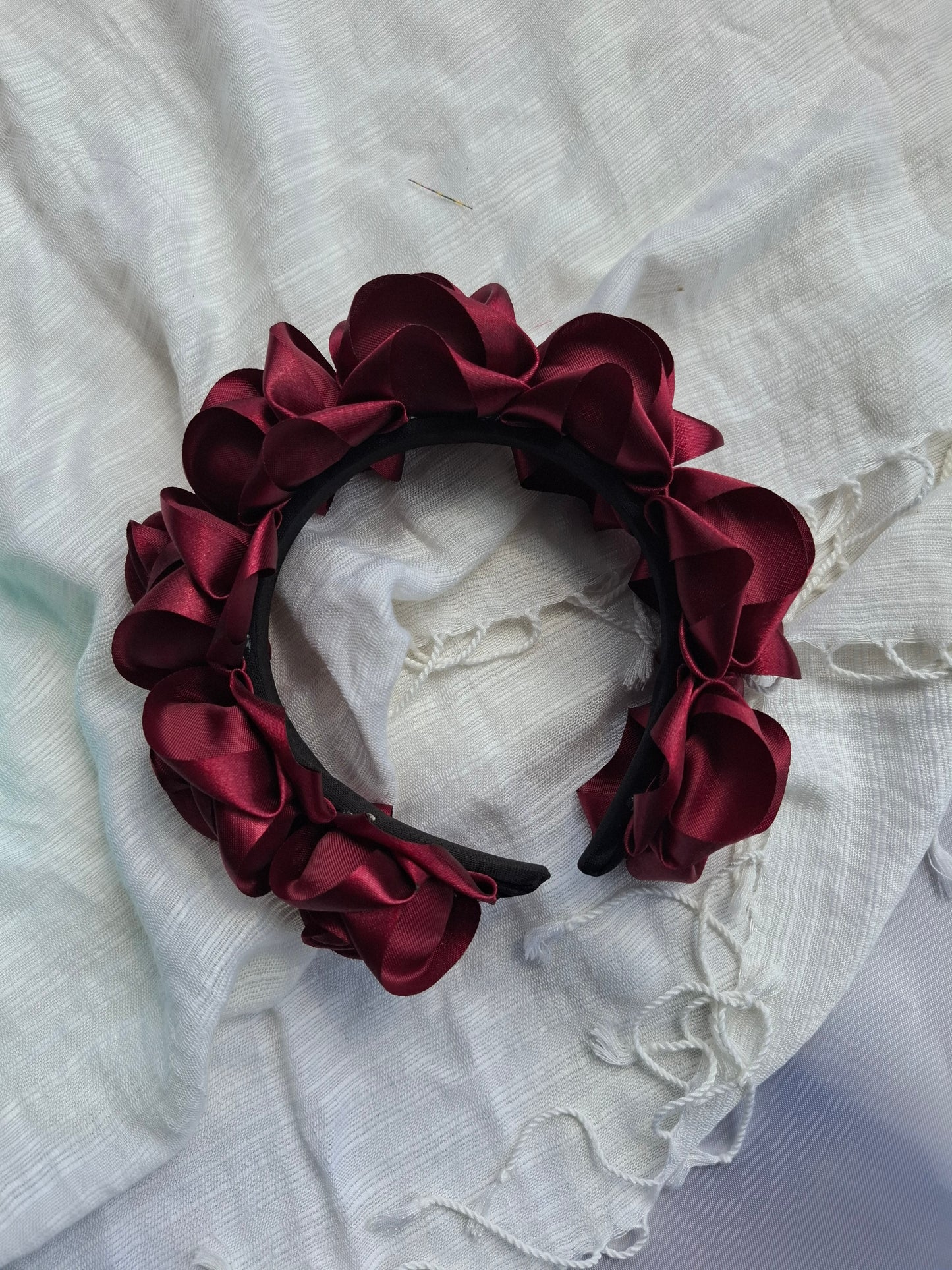 Diadema Artesanal de Rosas Chicas.