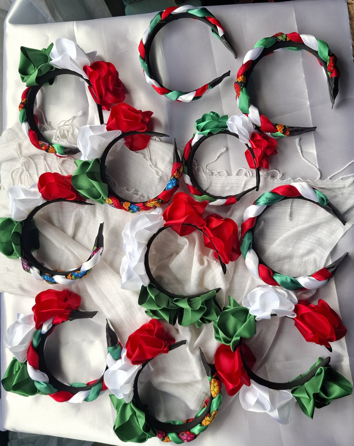 Diadema patria  Artesanal Rosas