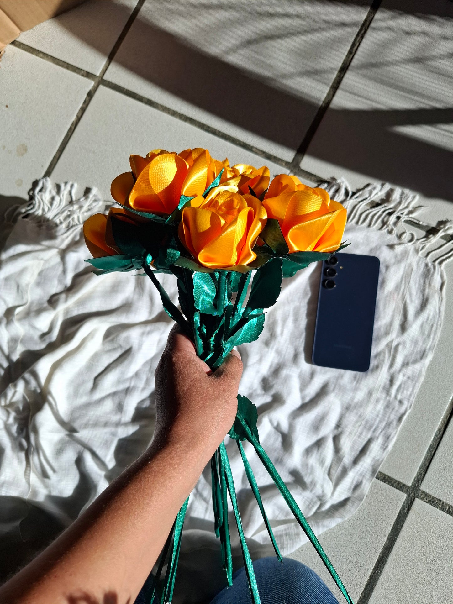 Amarillo mango - Rosa Eterna Premium (40 cm)