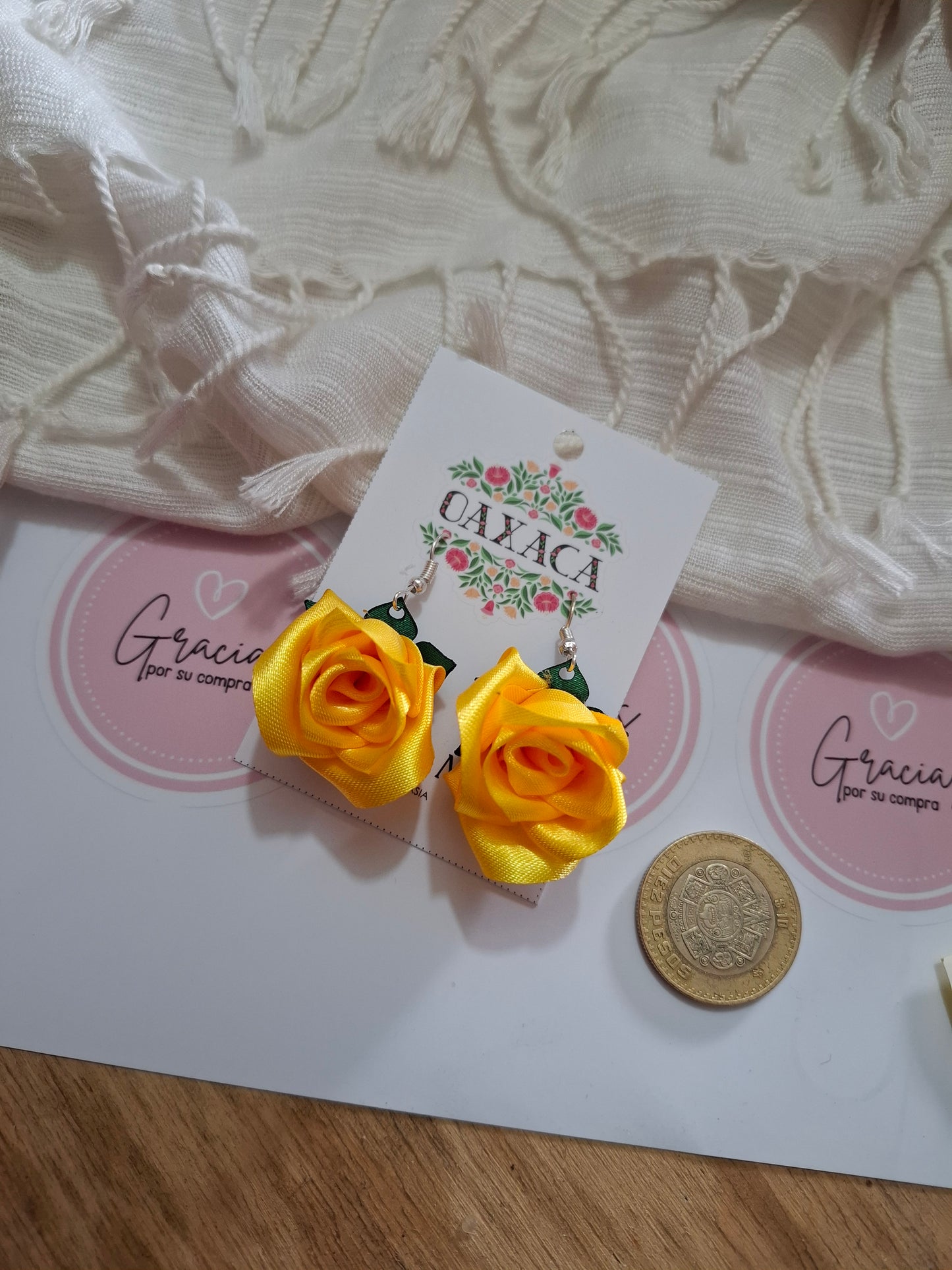 Aretes de Rosas de Listón