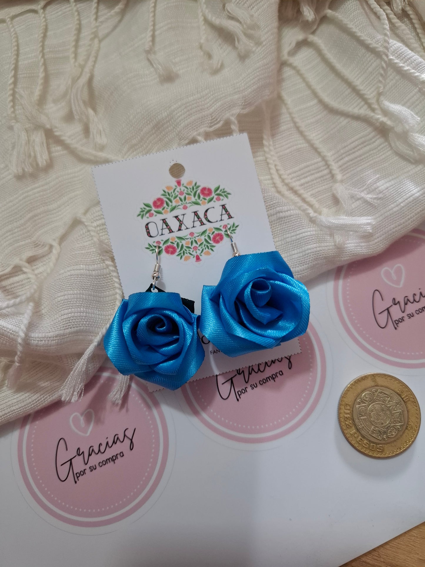 Aretes de Rosas de Listón