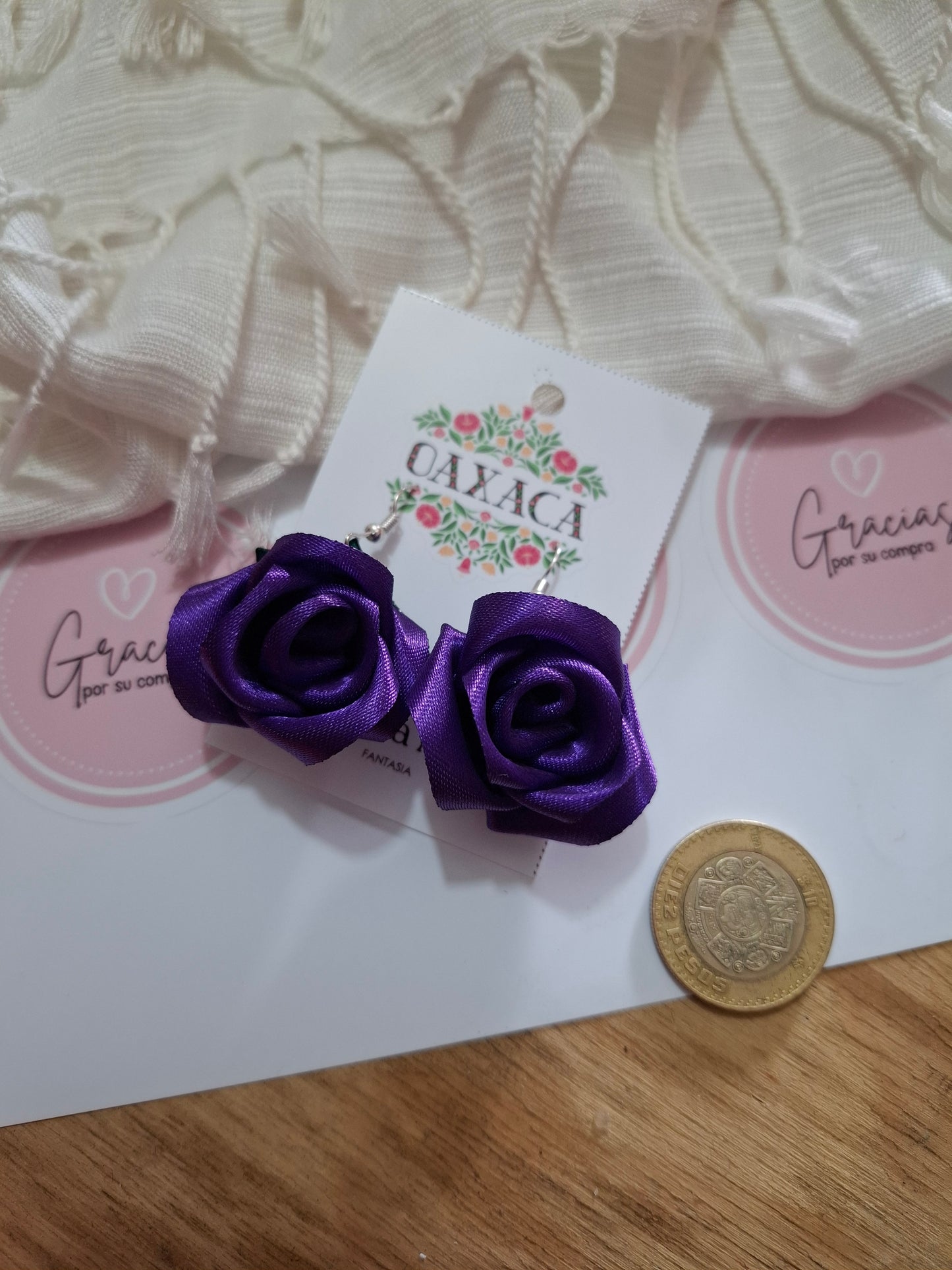 Aretes de Rosas de Listón